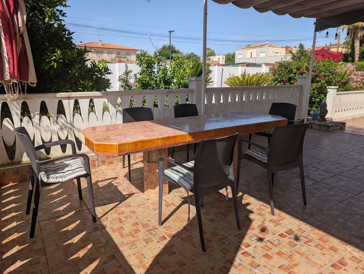 5 sypialnia Willa na sprzedaż w San Vicente / Sant Vicent del Raspeig z basenem garażem - 590 000 € (Ref: 10137213)