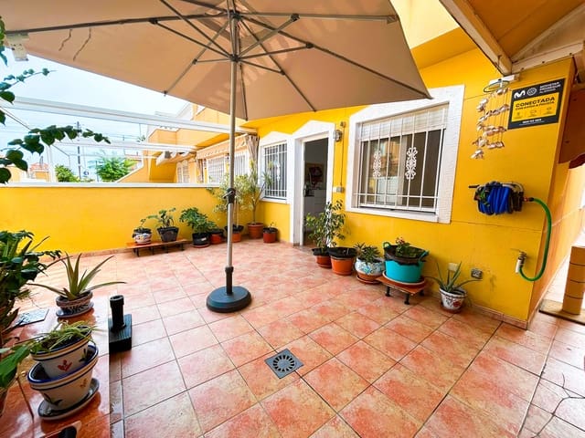 3 bedroom Apartment for sale in Los Europeos, Torrevieja - € 264,000 (Ref: 10137216)