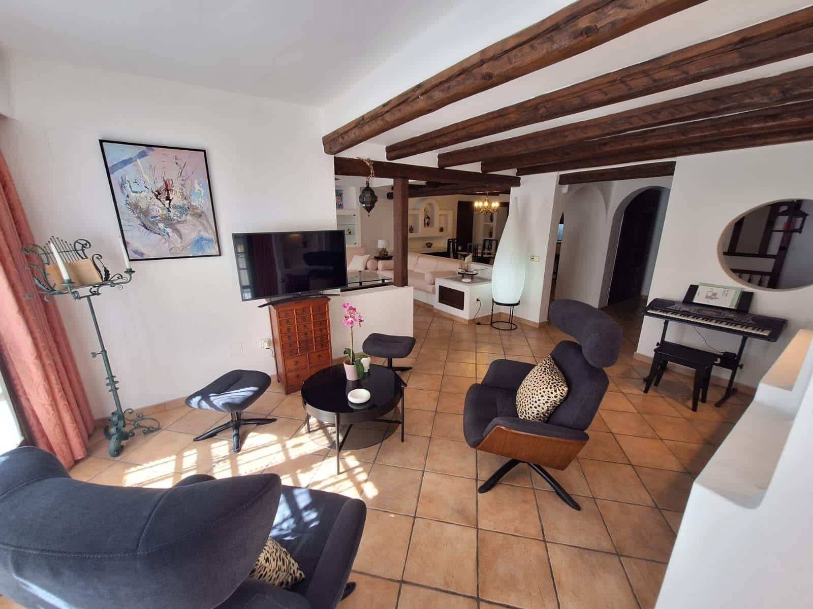 2 soveværelse Lejlighed til salg i Torrevieja med garage - € 495.000 (Ref: 10137334)