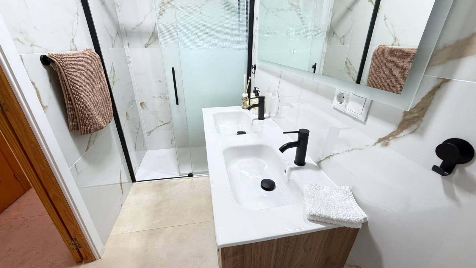 4 soveværelse Lejlighed til salg i Torrevieja - € 230.900 (Ref: 10137344)