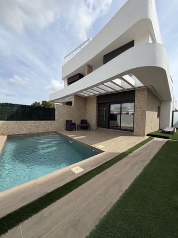 2 makuuhuone Huvila myytävänä paikassa Los Montesinos mukana uima-altaan 
autotalli - 369 000 € (Ref: 10137356)