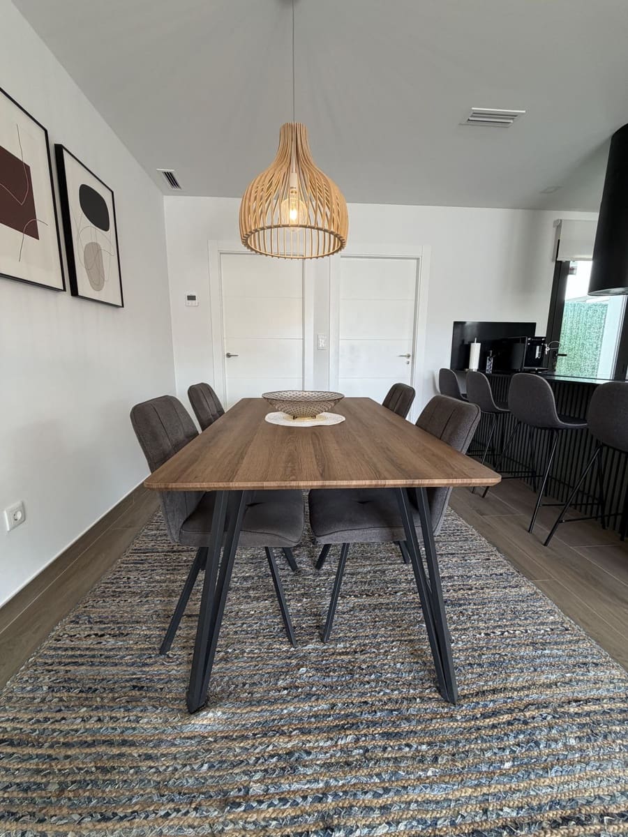2 makuuhuone Huvila myytävänä paikassa Los Montesinos mukana uima-altaan 
autotalli - 369 000 € (Ref: 10137356)