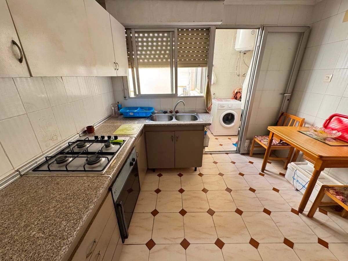 3 soverom Leilighet til salgs i Guardamar del Segura - € 174 900 (Ref: 10137527)