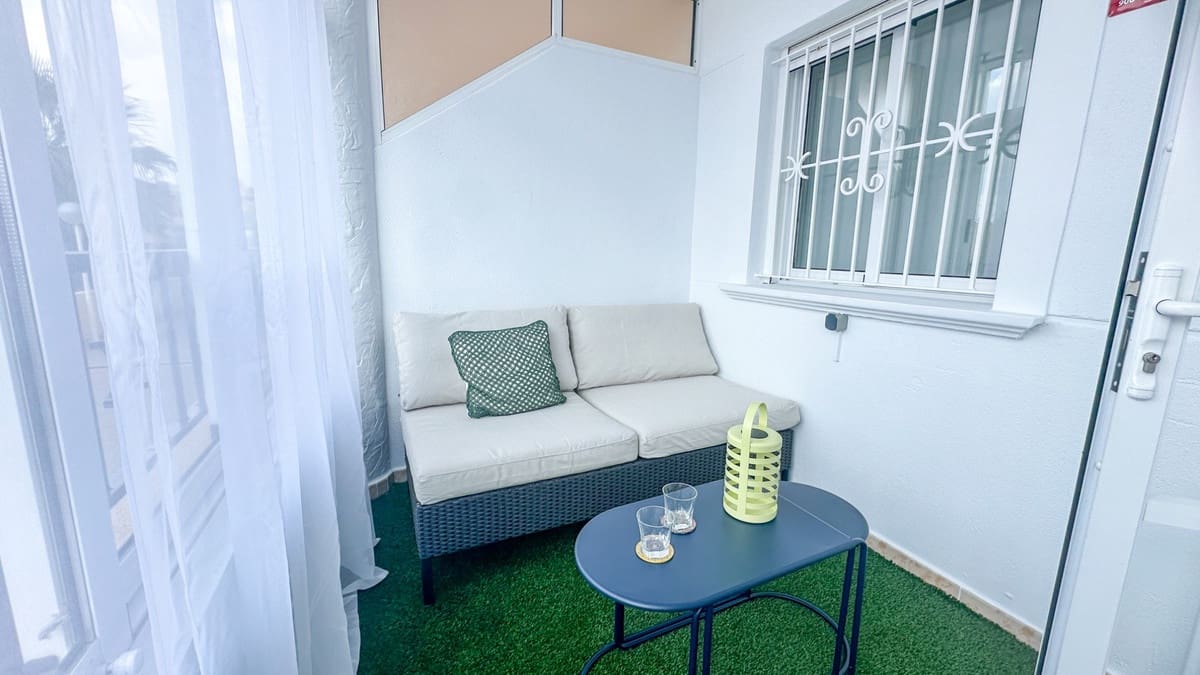 2 bedroom Apartment for sale in Orihuela with pool - € 189,800 (Ref: 10137536)