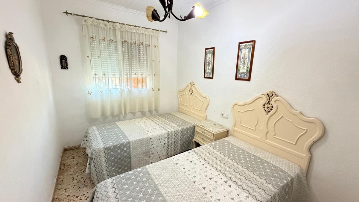 4 Zimmer Villa zu verkaufen in Crevillente / Crevillent mit Pool Garage - 300.000 € (Ref: 10137622)