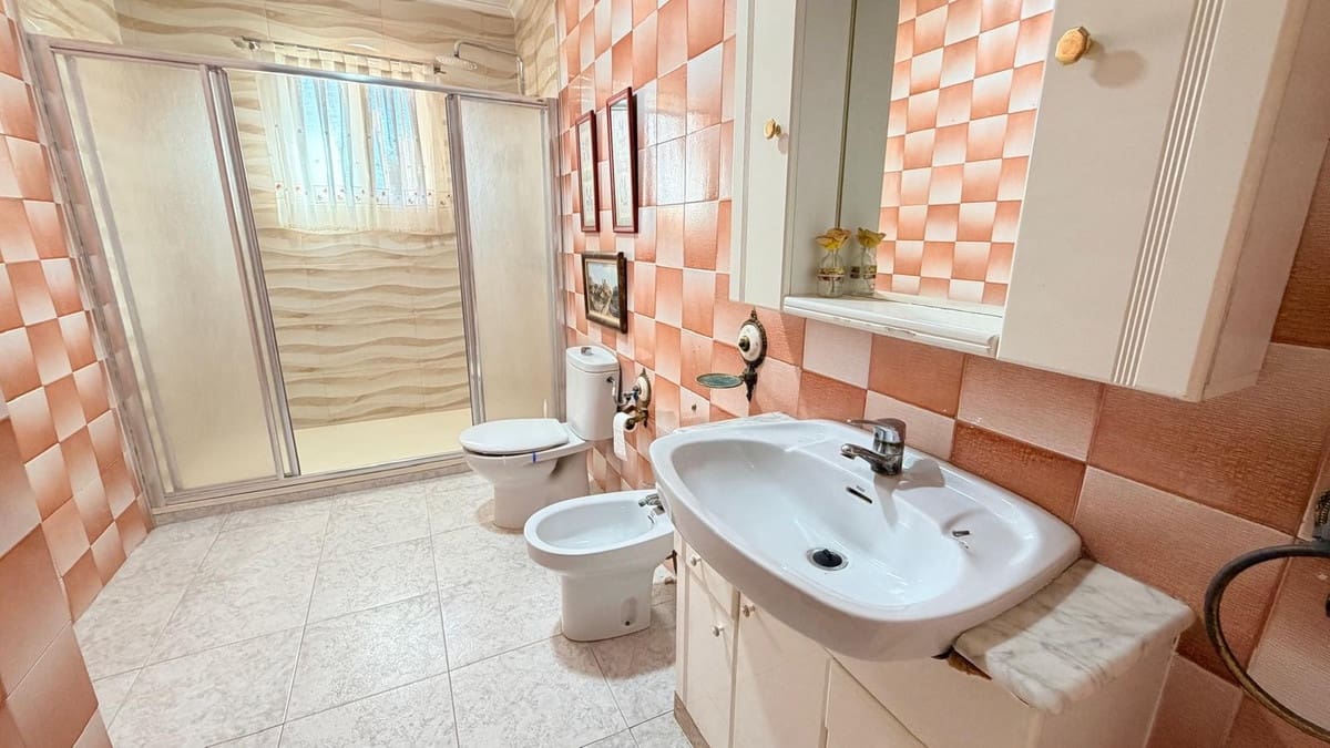 4 Zimmer Villa zu verkaufen in Crevillente / Crevillent mit Pool Garage - 300.000 € (Ref: 10137622)