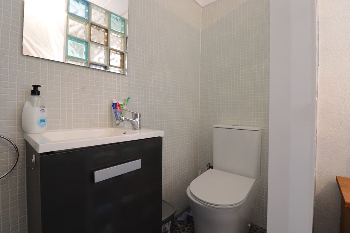 4 soveværelse Villa til salg i Benferri med swimmingpool garage - € 325.000 (Ref: 10137804)
