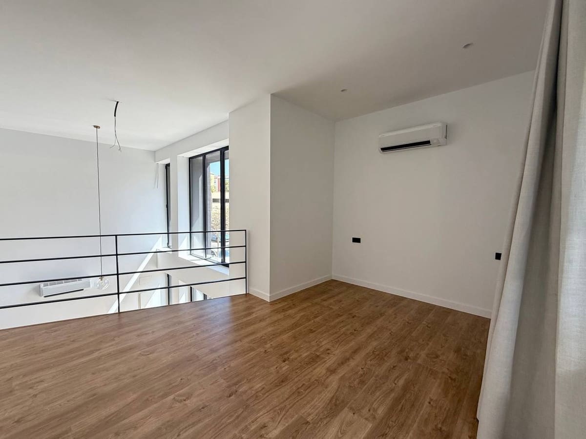 1 soveværelse Lejlighed til salg i Alicante by med swimmingpool - € 319.900 (Ref: 10138249)