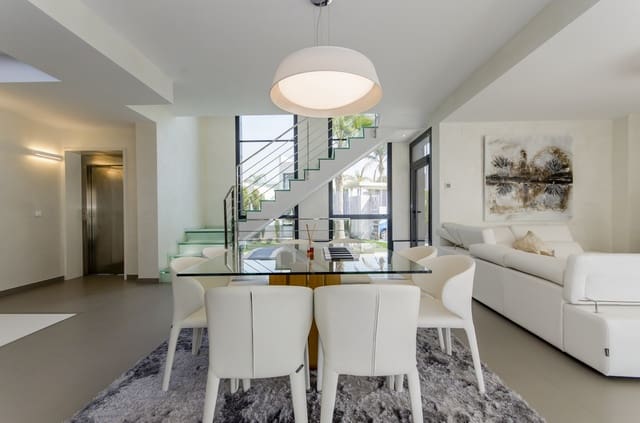 4 chambre Villa/Maison à vendre à Dehesa de Campoamor, Orihuela avec piscine garage - 1 463 000 € (Ref: 10138608)