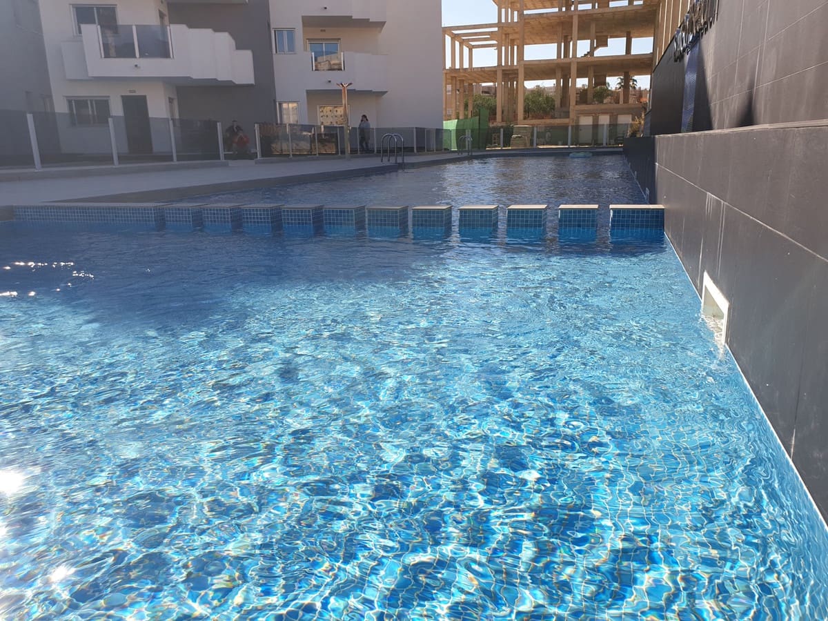 2 soveværelse Lejlighed til salg i Orihuela med swimmingpool garage - € 283.000 (Ref: 10138654)