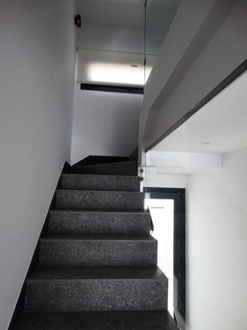 3 slaapkamer Villa te koop in Torre de la Horadada, Pilar de la Horadada met zwembad garage - € 445.000 (Ref: 10138655)