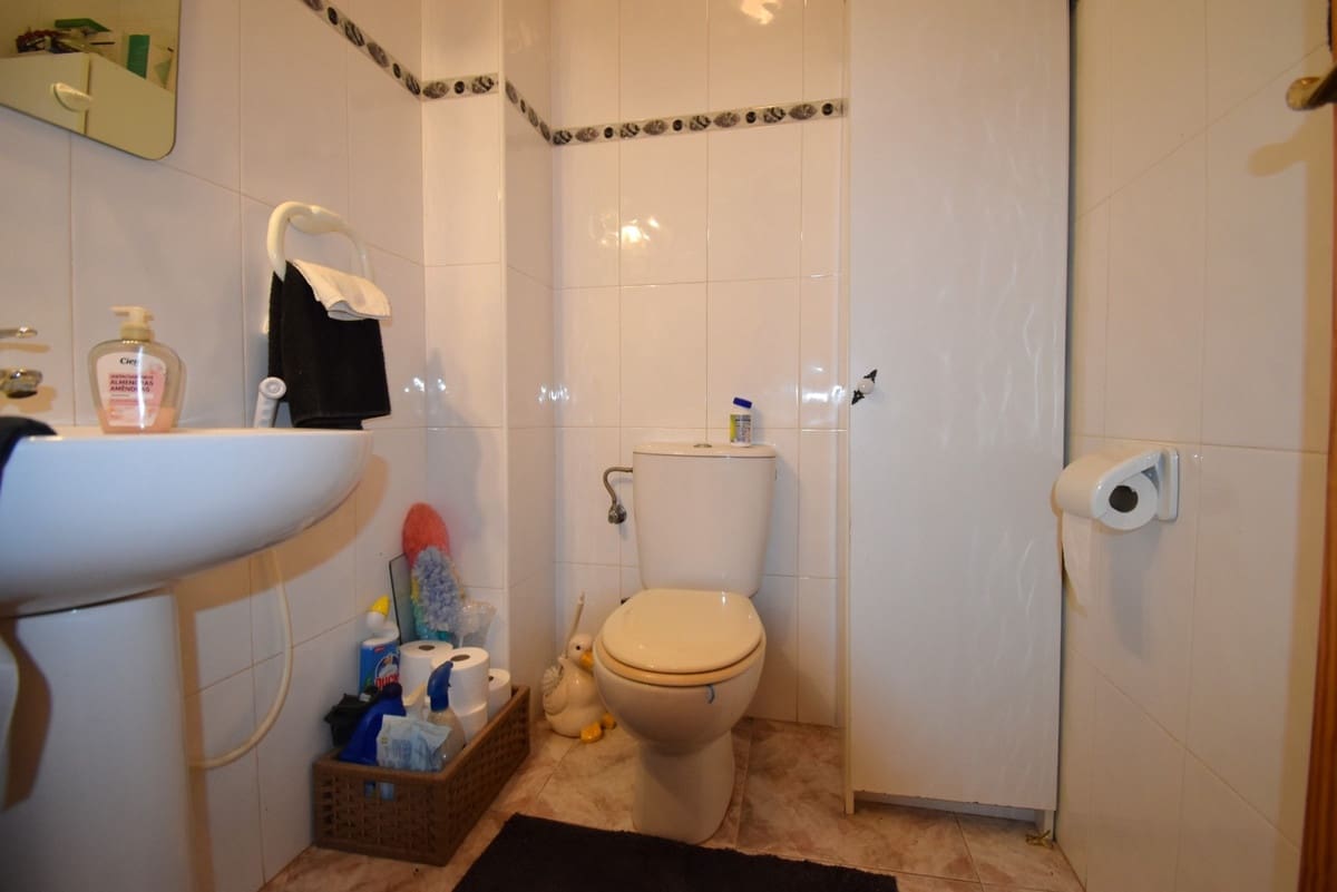 4 makuuhuone Omakotitalo myytävänä paikassa Orihuela mukana uima-altaan - 285 000 € (Ref: 10138720)