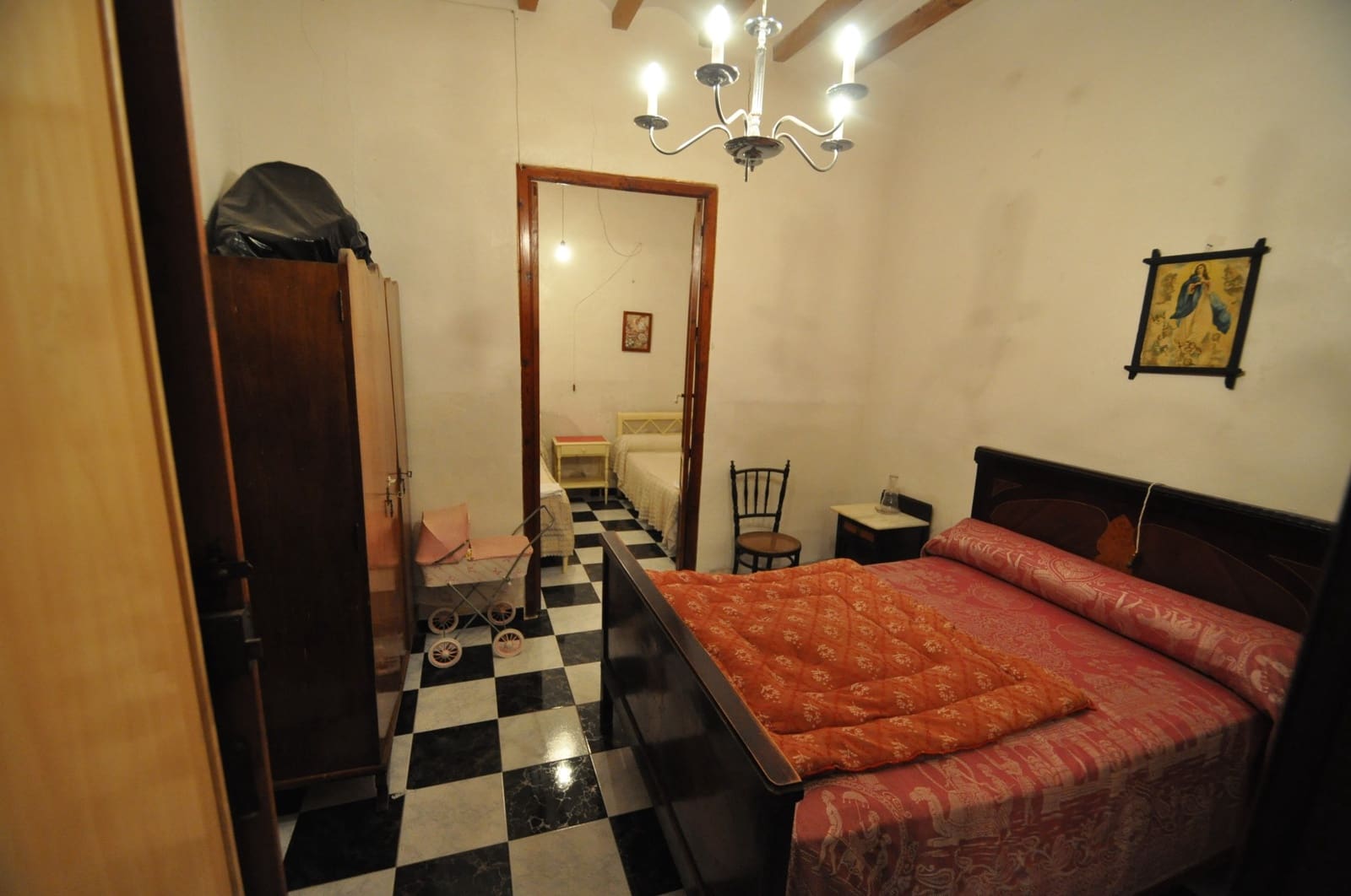 Casa de 7 habitaciones en Pinoso en venta con piscina garaje - 259.995 € (Ref: 10139225)