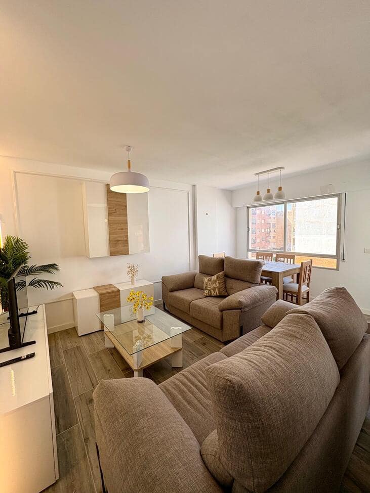 3 soverom Leilighet til salgs i Torrevieja - € 240 000 (Ref: 10139231)