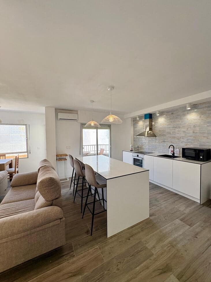 3 soverom Leilighet til salgs i Torrevieja - € 240 000 (Ref: 10139231)