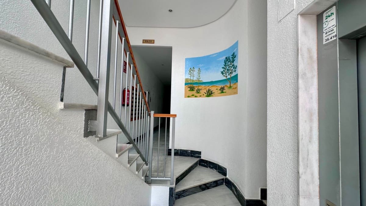 2 soverom Leilighet til salgs i Guardamar del Segura med garasje - € 230 000 (Ref: 10139237)