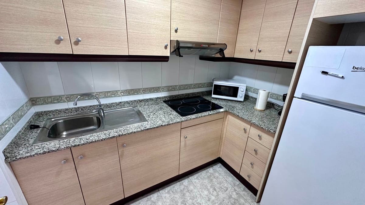 2 soverom Leilighet til salgs i Guardamar del Segura med garasje - € 230 000 (Ref: 10139237)