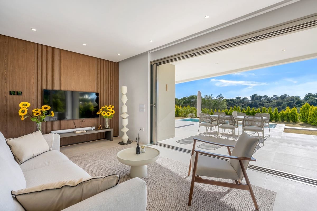 3 slaapkamer Appartement te koop in Las Colinas Golf met zwembad garage - € 1.099.000 (Ref: 10140508)
