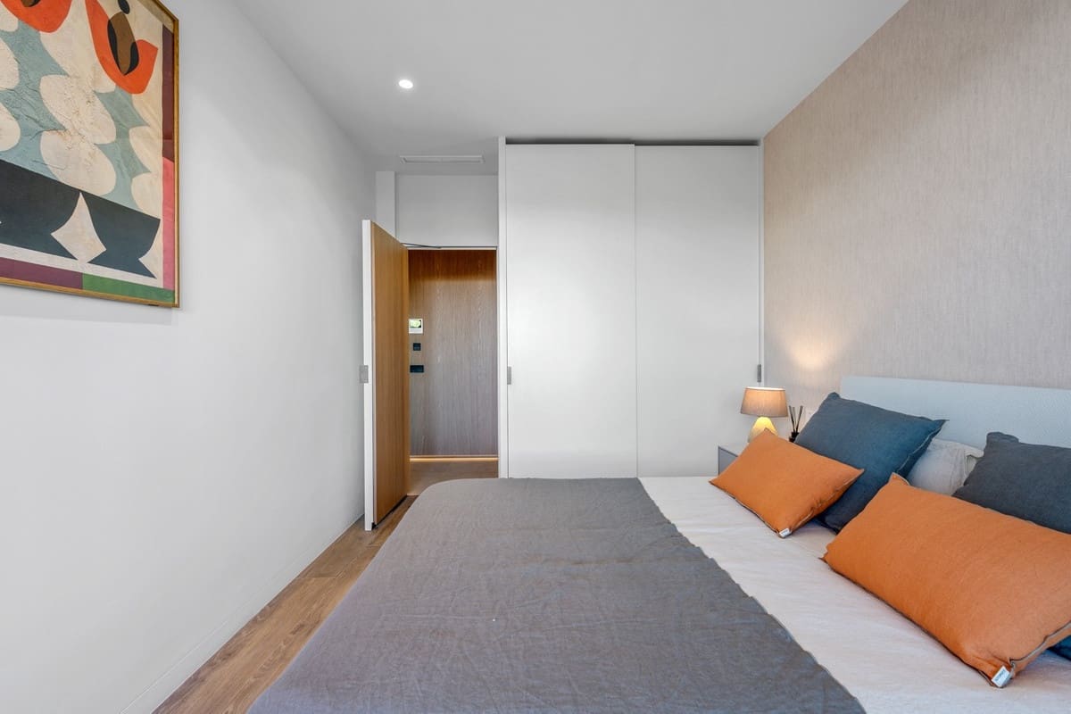 3 slaapkamer Appartement te koop in Las Colinas Golf met zwembad garage - € 1.099.000 (Ref: 10140508)