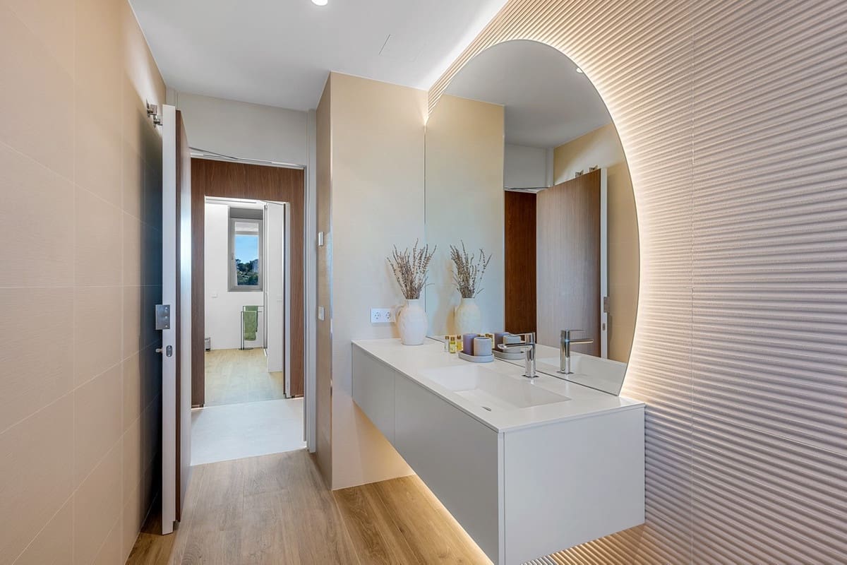 3 slaapkamer Appartement te koop in Las Colinas Golf met zwembad garage - € 1.099.000 (Ref: 10140508)