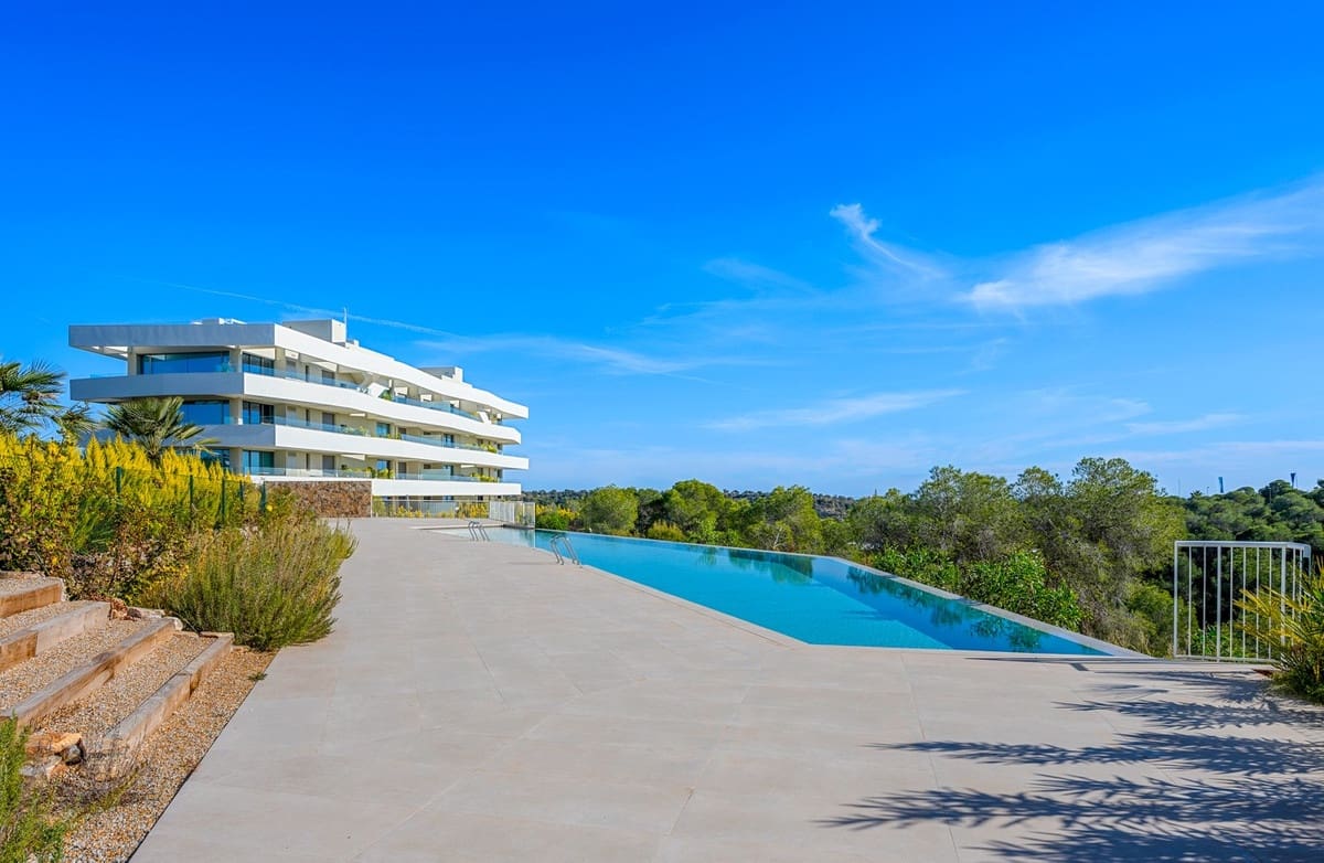 3 slaapkamer Appartement te koop in Las Colinas Golf met zwembad garage - € 1.099.000 (Ref: 10140508)