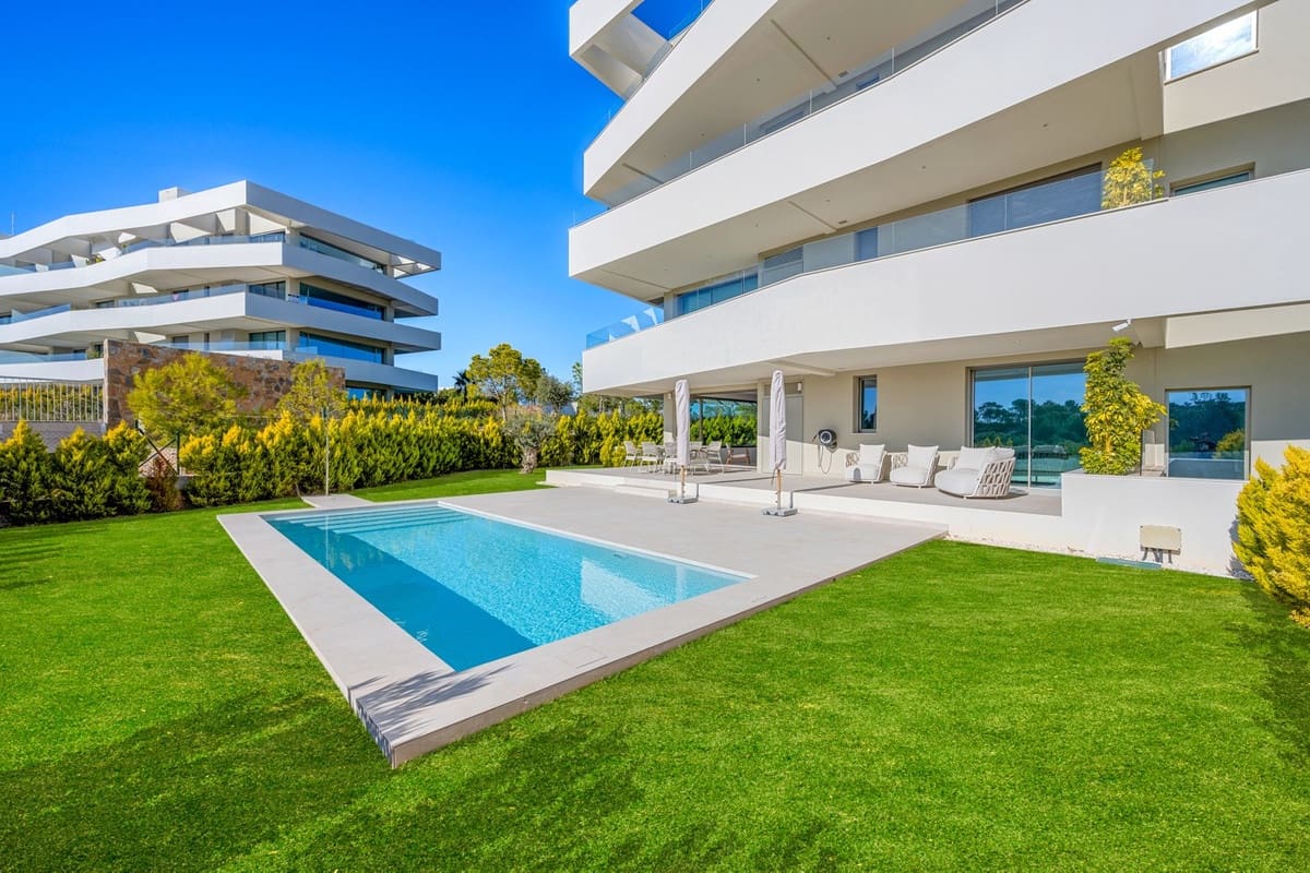 3 slaapkamer Appartement te koop in Las Colinas Golf met zwembad garage - € 1.099.000 (Ref: 10140508)