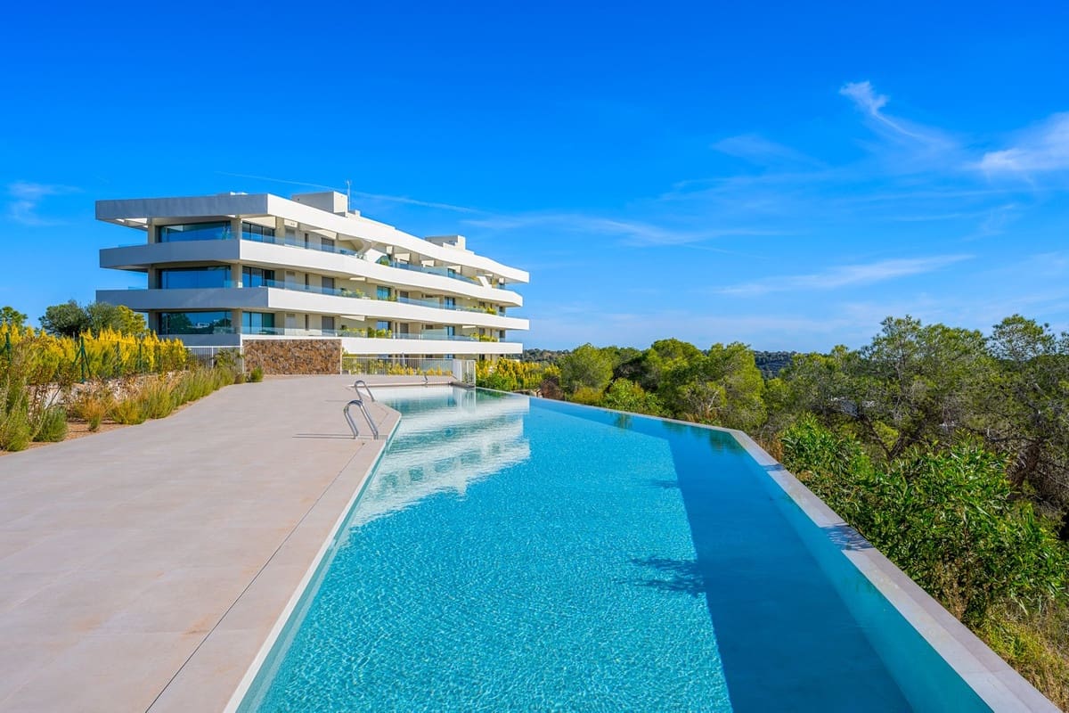 3 slaapkamer Appartement te koop in Las Colinas Golf met zwembad garage - € 1.099.000 (Ref: 10140508)
