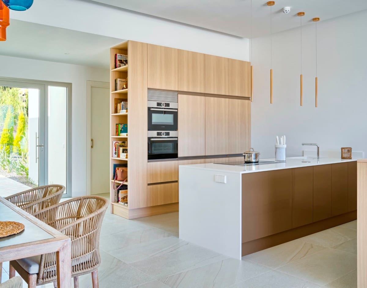 Chalet de 4 habitaciones en Las Colinas Golf en venta con piscina - 1.650.000 € (Ref: 10140512)