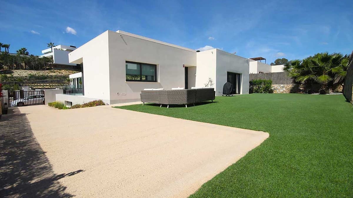 3 sypialnia Willa na sprzedaż w Las Colinas Golf z basenem garażem - 950 000 € (Ref: 10140515)