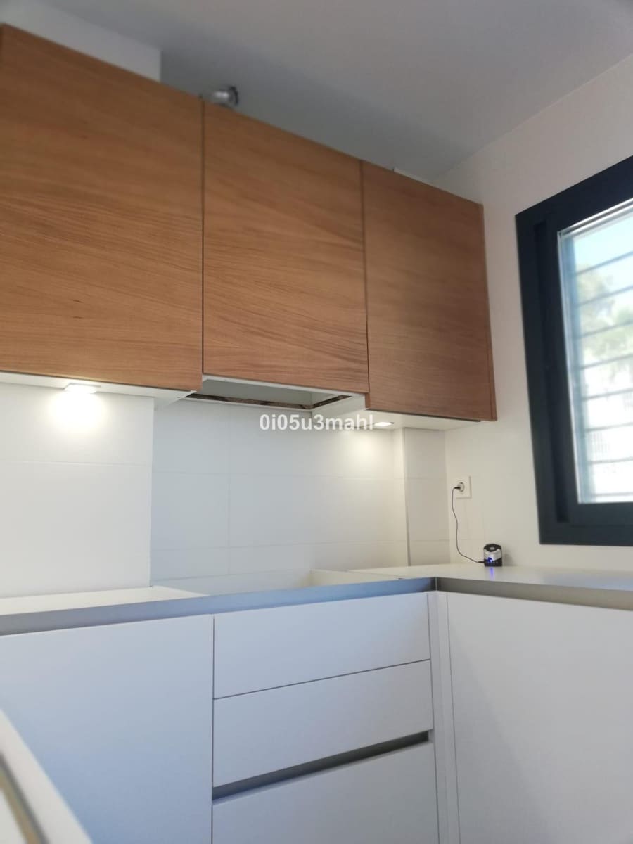 4 soveværelse Villa til salg i Malaga by med swimmingpool garage - € 1.650.000 (Ref: 10140563)