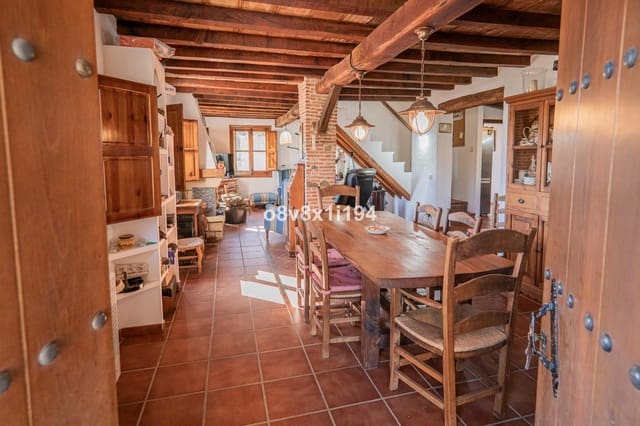 5 chambre Finca/Maison de Campagne à vendre à Jubrique avec piscine - 995 000 € (Ref: 10140601)