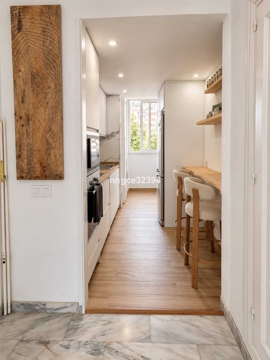 2 soverom Leilighet til salgs i New Golden Mile med svømmebasseng garasje - € 359 000 (Ref: 10140603)