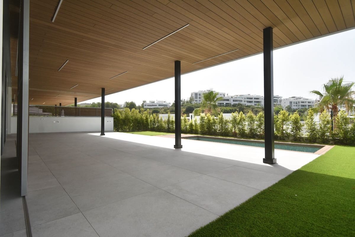 4 soveværelse Lejlighed til salg i Marbella med swimmingpool garage - € 1.495.000 (Ref: 10140654)