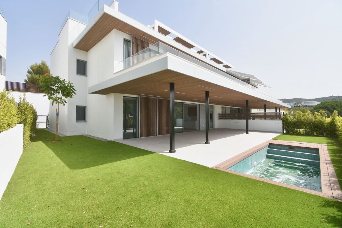 4 soveværelse Lejlighed til salg i Marbella med swimmingpool garage - € 1.495.000 (Ref: 10140654)