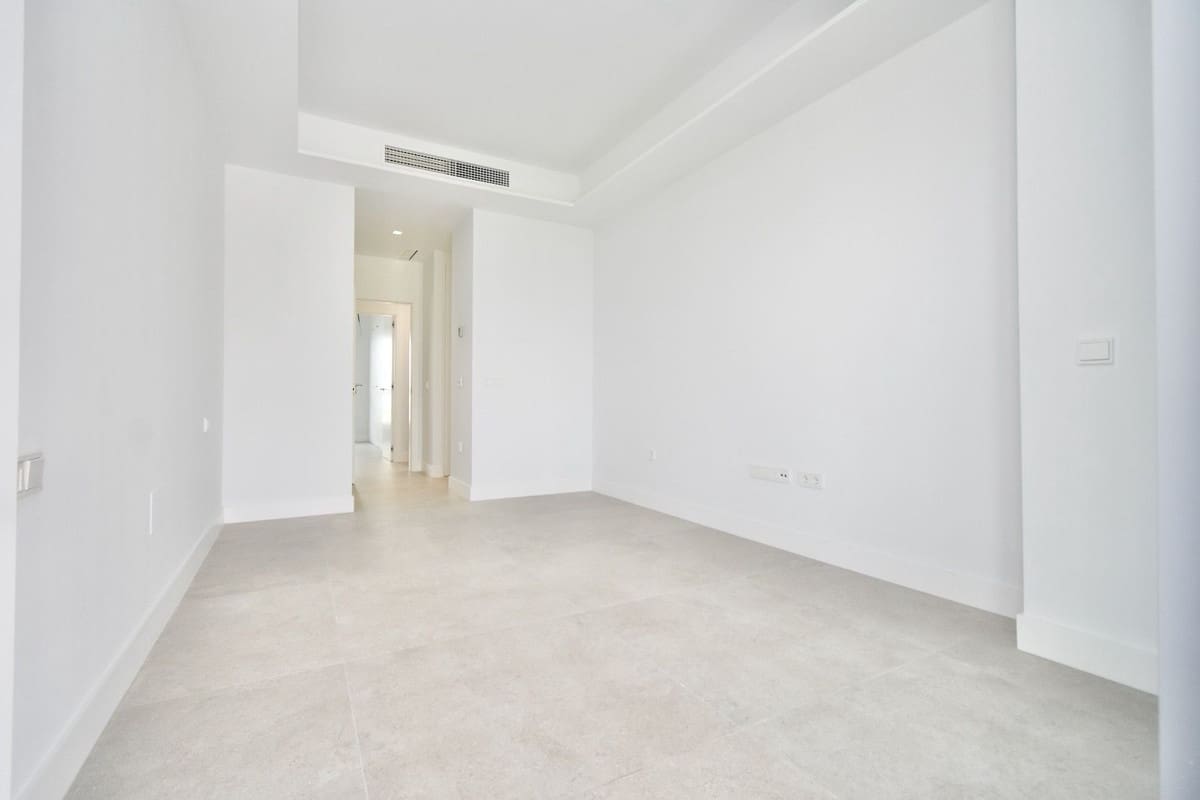 4 soveværelse Lejlighed til salg i Marbella med swimmingpool garage - € 1.495.000 (Ref: 10140654)