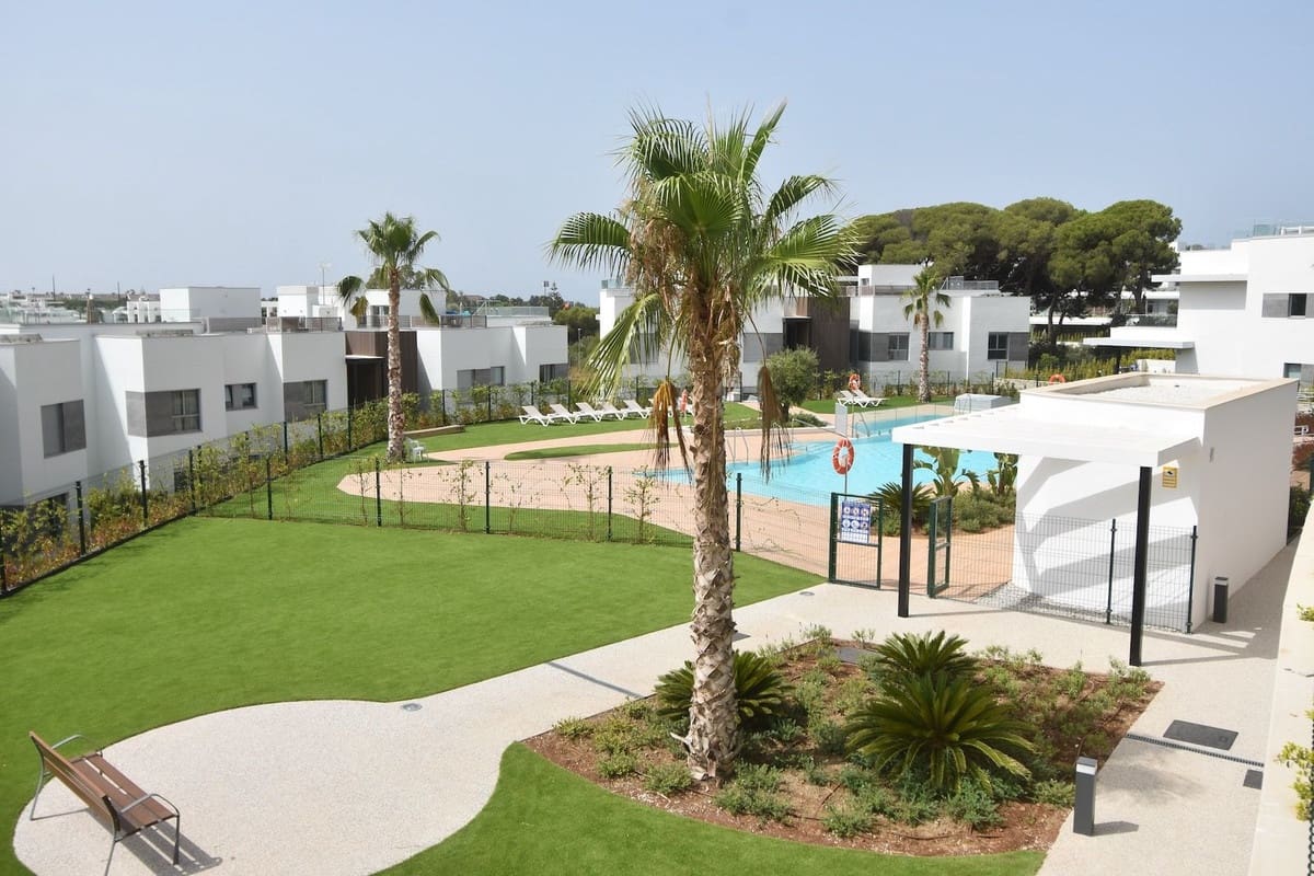 4 soveværelse Lejlighed til salg i Marbella med swimmingpool garage - € 1.495.000 (Ref: 10140654)