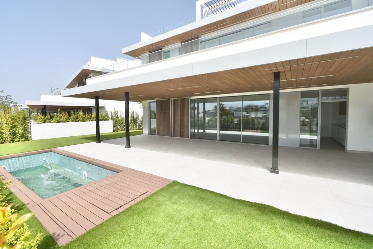4 soveværelse Lejlighed til salg i Marbella med swimmingpool garage - € 1.495.000 (Ref: 10140654)