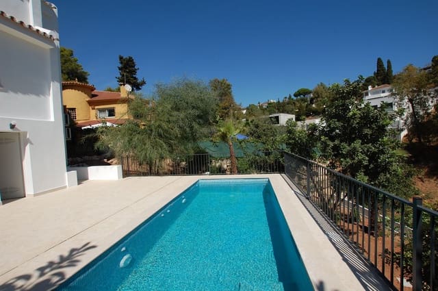 5 sypialnia Willa na sprzedaż w Mijas Golf, Mijas z basenem garażem - 960 000 € (Ref: 10140656)