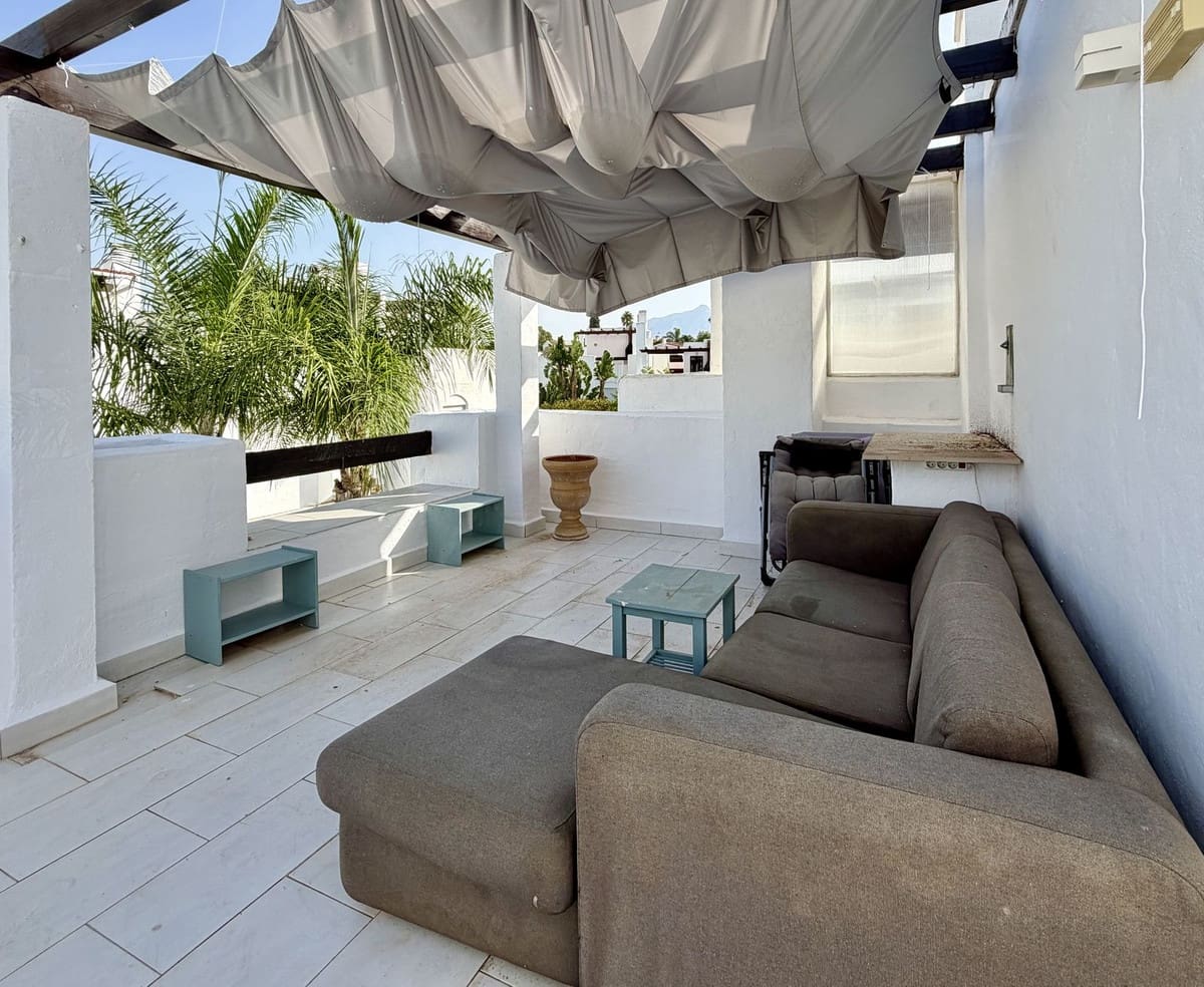 Casa de 3 habitaciones en Guadalmina en venta con piscina garaje - 635.000 € (Ref: 10140663)