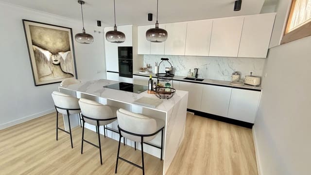 3 soverom Leilighet til salgs i Alto de los Monteros, Marbella med svømmebasseng garasje - € 750 000 (Ref: 10140669)