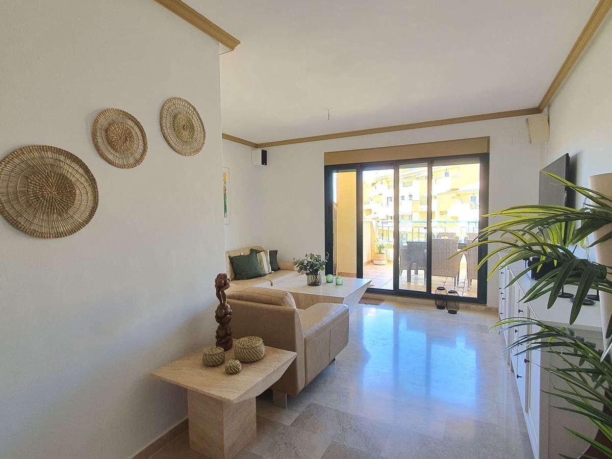 2 slaapkamer Appartement te koop in Benalmadena met zwembad garage - € 475.000 (Ref: 10140672)