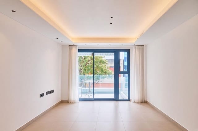 3 soveværelse Lejlighed til salg i Zona Puerto Deportivo, Fuengirola med garage - € 395.000 (Ref: 10140673)