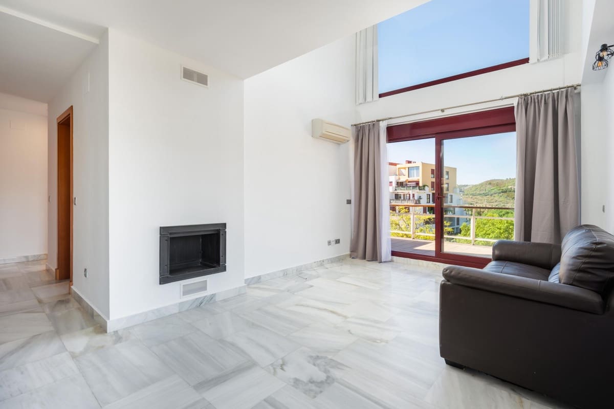 3 sovrum Lägenhet till salu i Benahavis med pool garage - 399 000 € (Ref: 10140676)