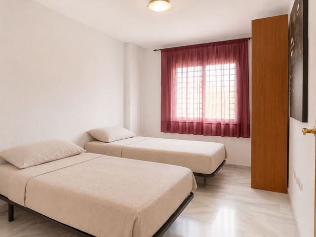 2 sovrum Lägenhet till salu i Campanillas, Málaga stad med garage - 262 000 € (Ref: 10140683)