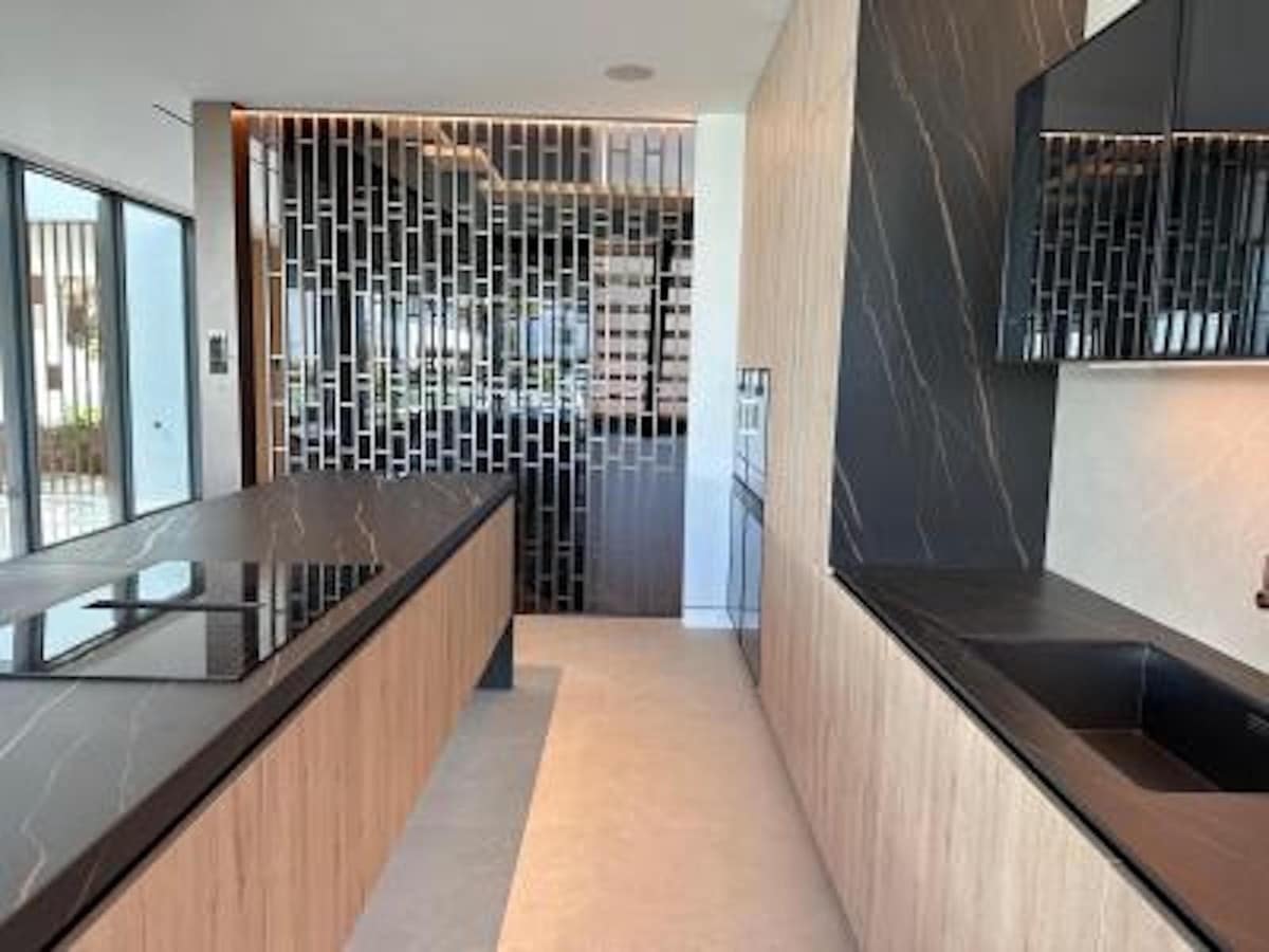 3 makuuhuone Omakotitalo myytävänä paikassa Marbella mukana uima-altaan 
autotalli - 3 750 000 € (Ref: 10140697)