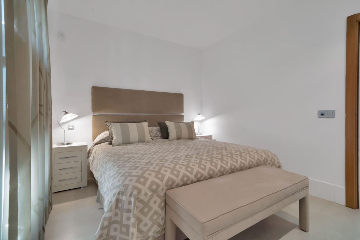 6 quarto Moradia para venda em Marbella com piscina garagem - 5 490 000 € (Ref: 10140722)