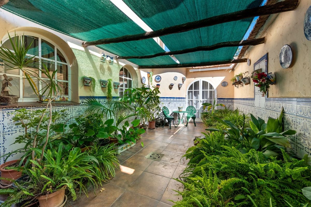 Finca/Casa Rural de 6 habitaciones en Mijas en venta con piscina garaje - 1.650.000 € (Ref: 10140740)