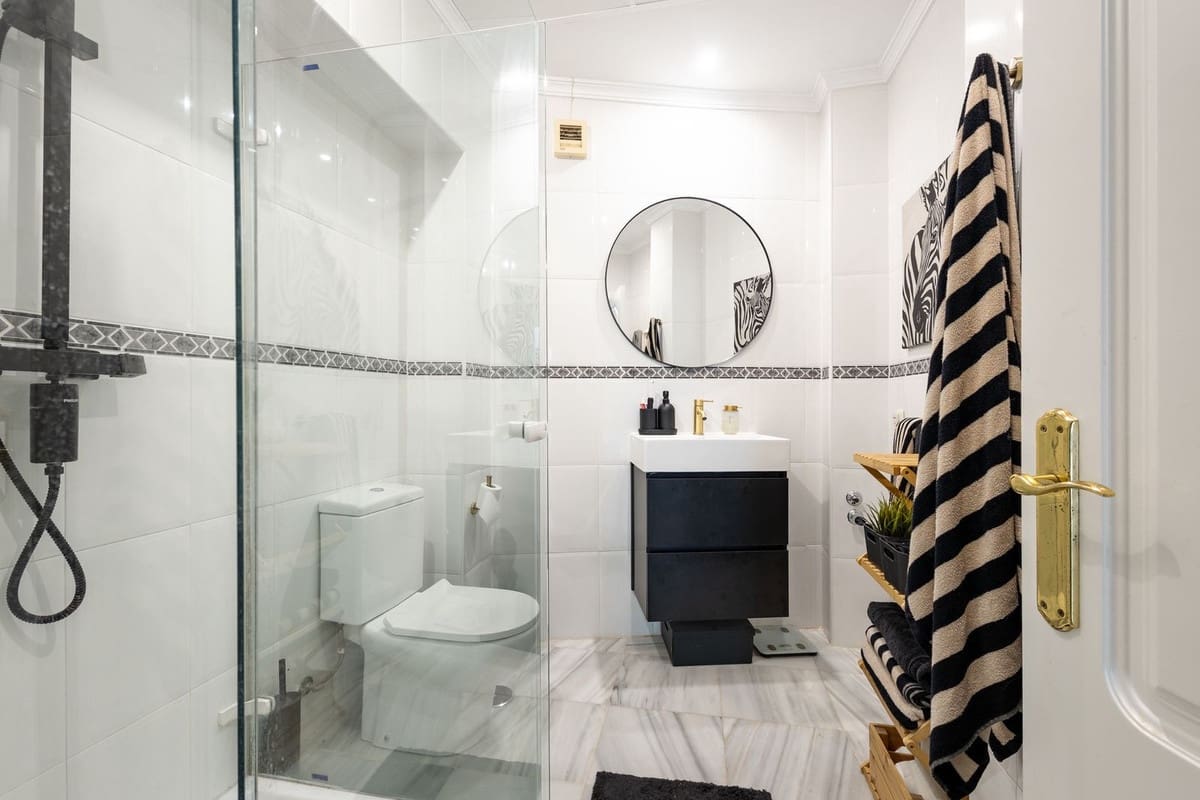 Chalet de 4 habitaciones en Alhaurín el Grande en venta con piscina garaje - 685.000 € (Ref: 10140744)