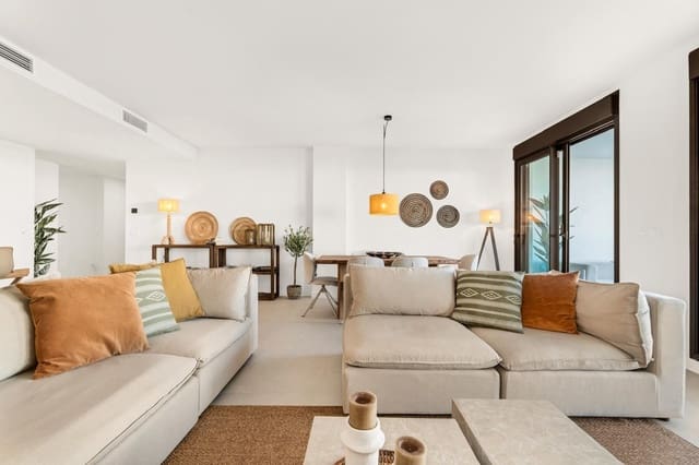 3 chambre Appartement à vendre à Atalaya-Isdabe, Estepona avec piscine garage - 670 000 € (Ref: 10140746)
