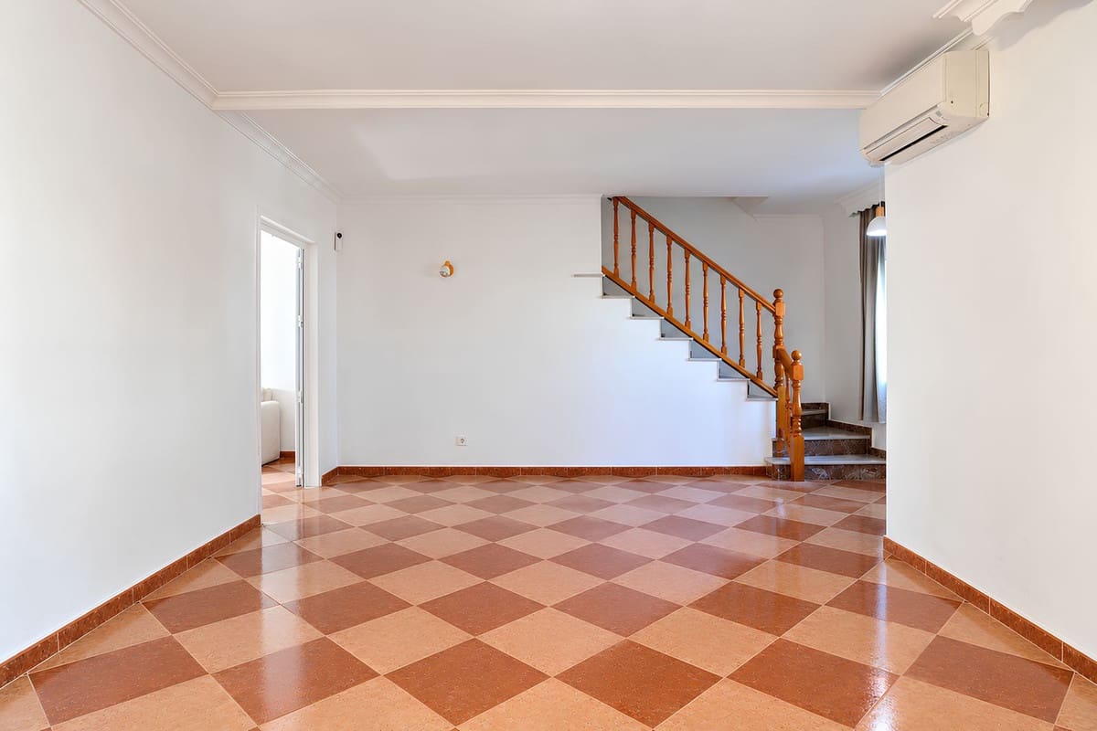 3 soverom Villa til salgs i Fuengirola med garasje - € 598 000 (Ref: 10140766)